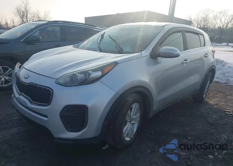 2018 Kia Sportage Lx z USA, uszkodzony, nr VIN KNDPM3AC9J7317328